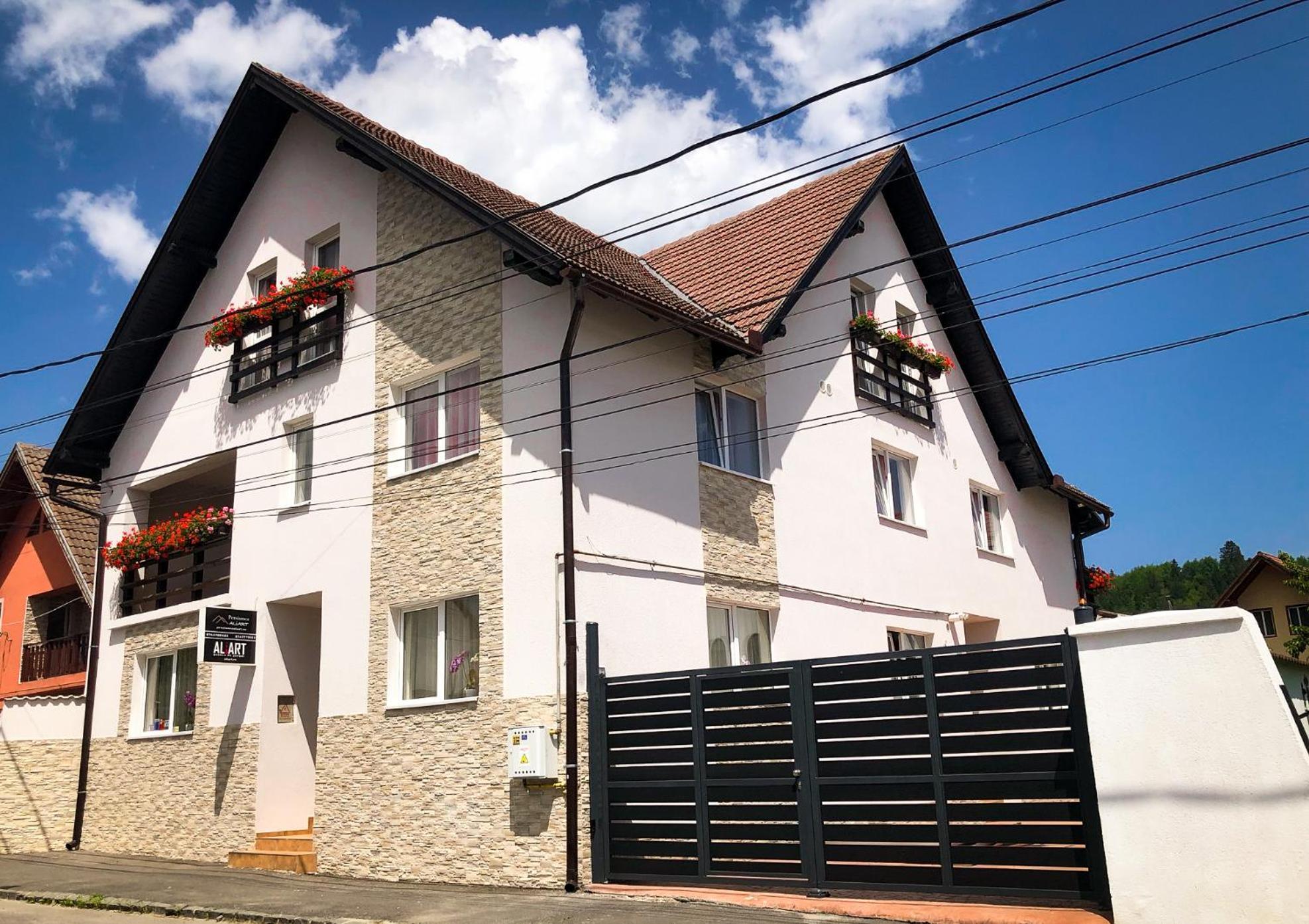 Zărneşti 阿利亚旅馆酒店 外观 照片